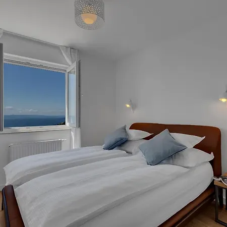 L & B Holiday home *