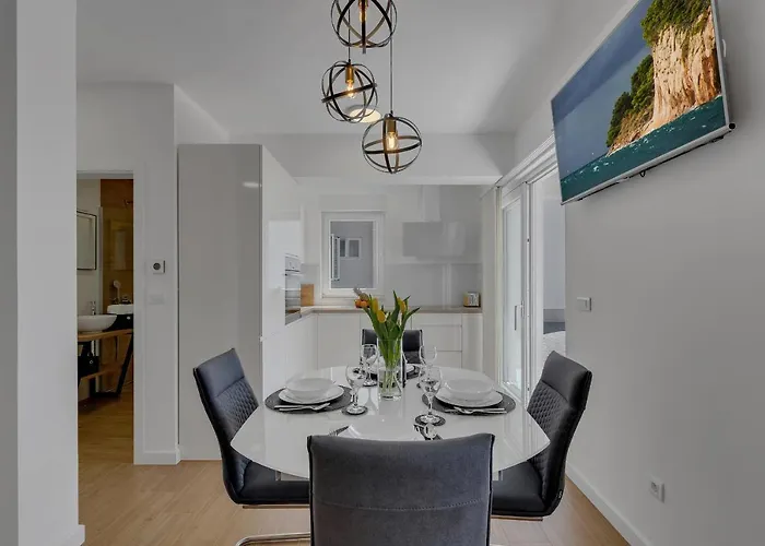 Vakantiehuis L & B Makarska